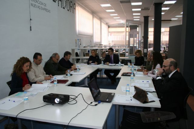 La Concejalía de Desarrollo Local del Ayuntamiento de Bullas participa en el diseño de actuaciones de apoyo a la creación de empresas