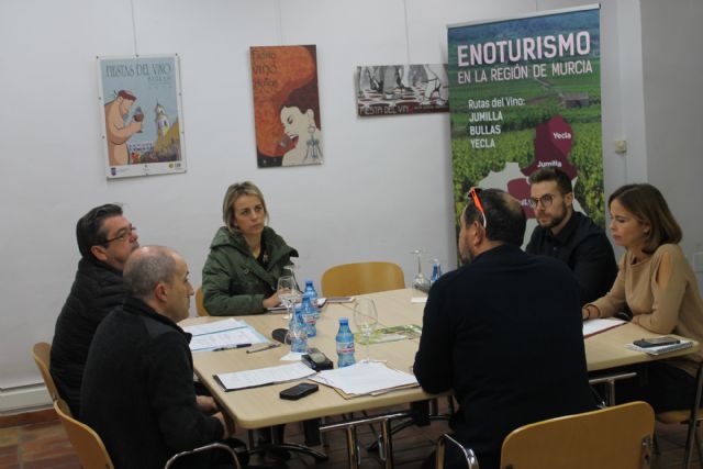 Primera reunión en Bullas de las tres Rutas del Vino de la Región para promocionar el enoturismo de Murcia