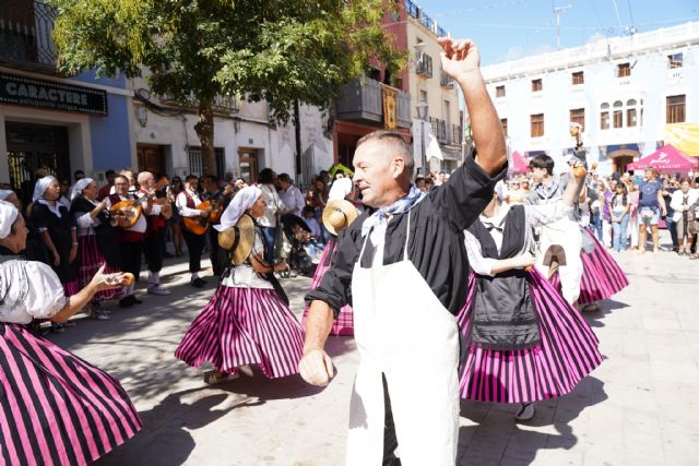 Bullas celebra el Día de la Vendimia en un ambiente de tradición y alegría